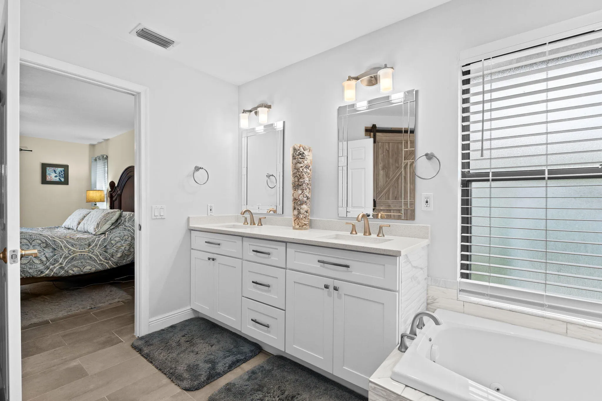 26-web-or-mls-A7409531