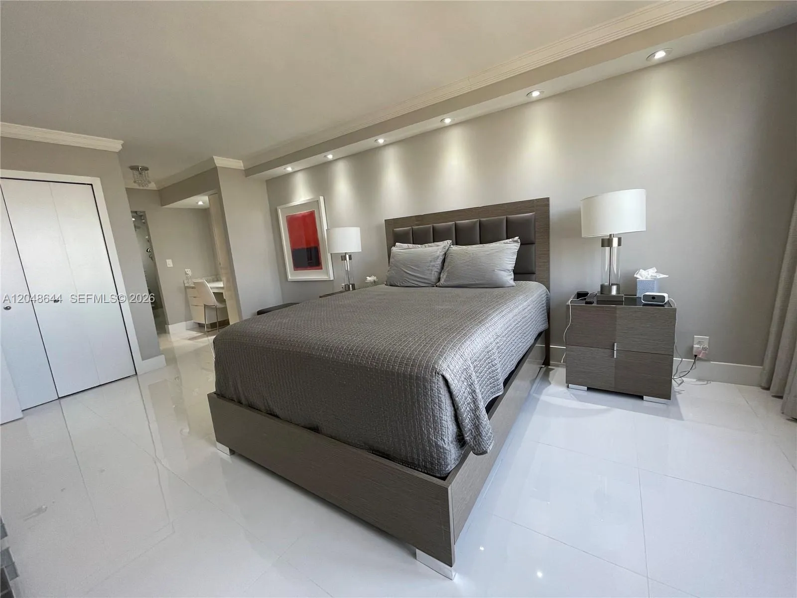 MASTER SUITE