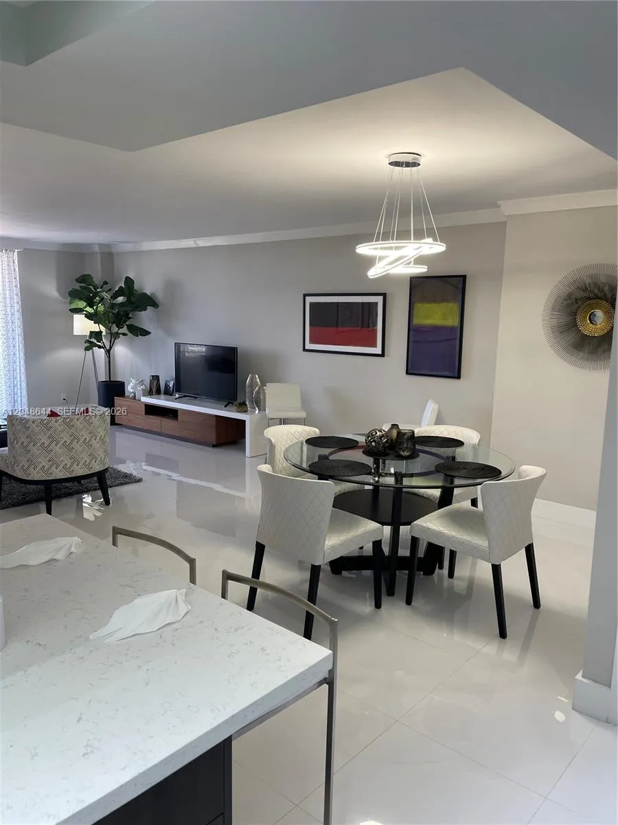 DINING/LIVING AREA