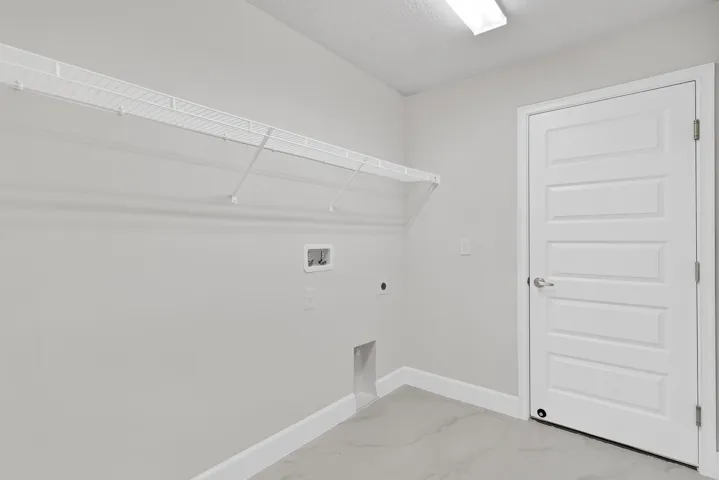 Walk in closet