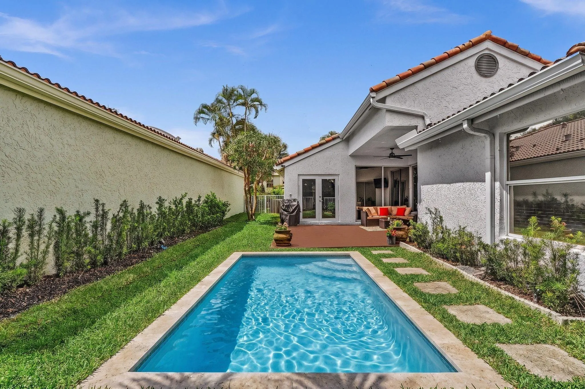 Private yard with Pool added virtually