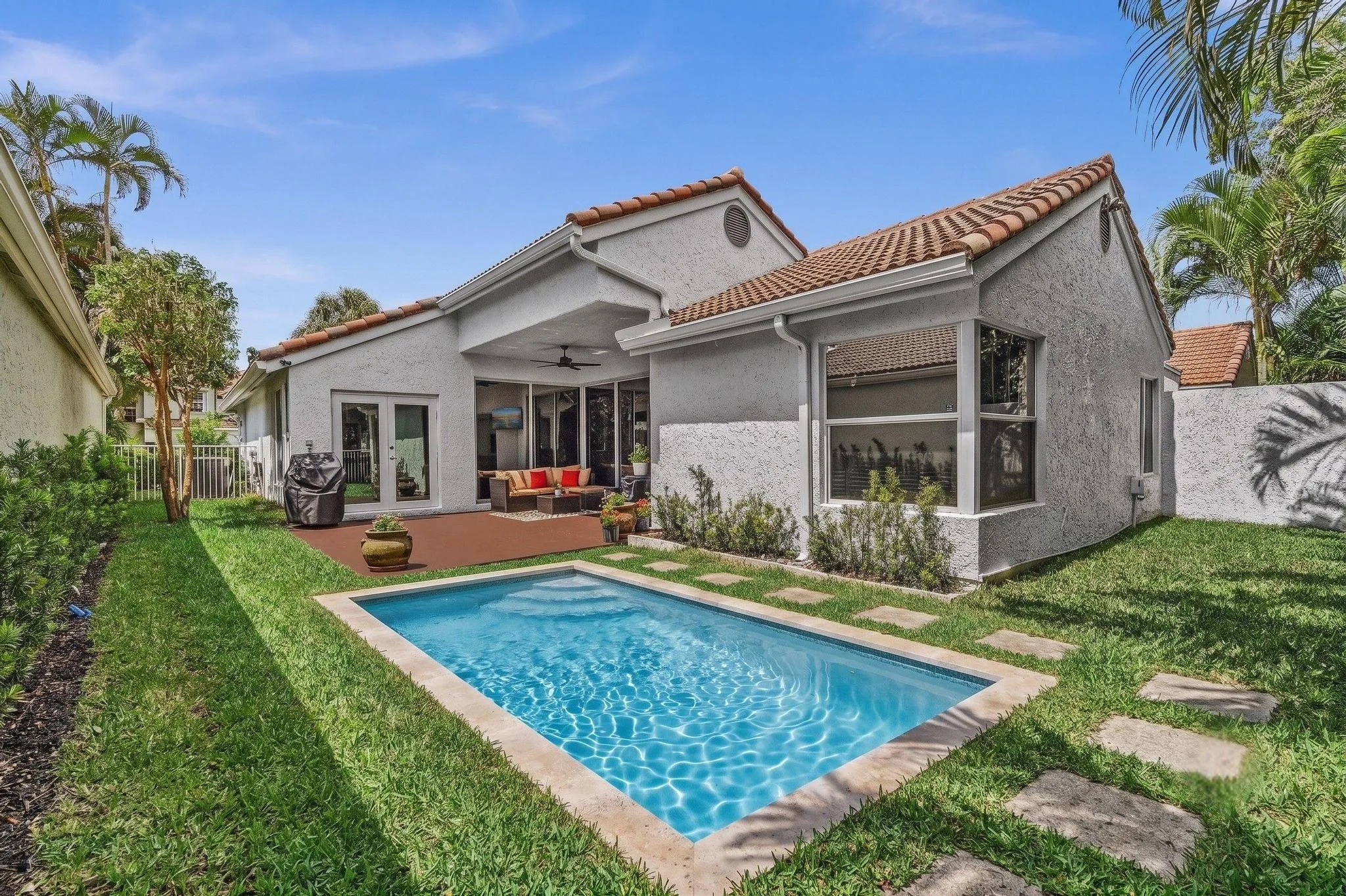 Private yard with Pool added virtually