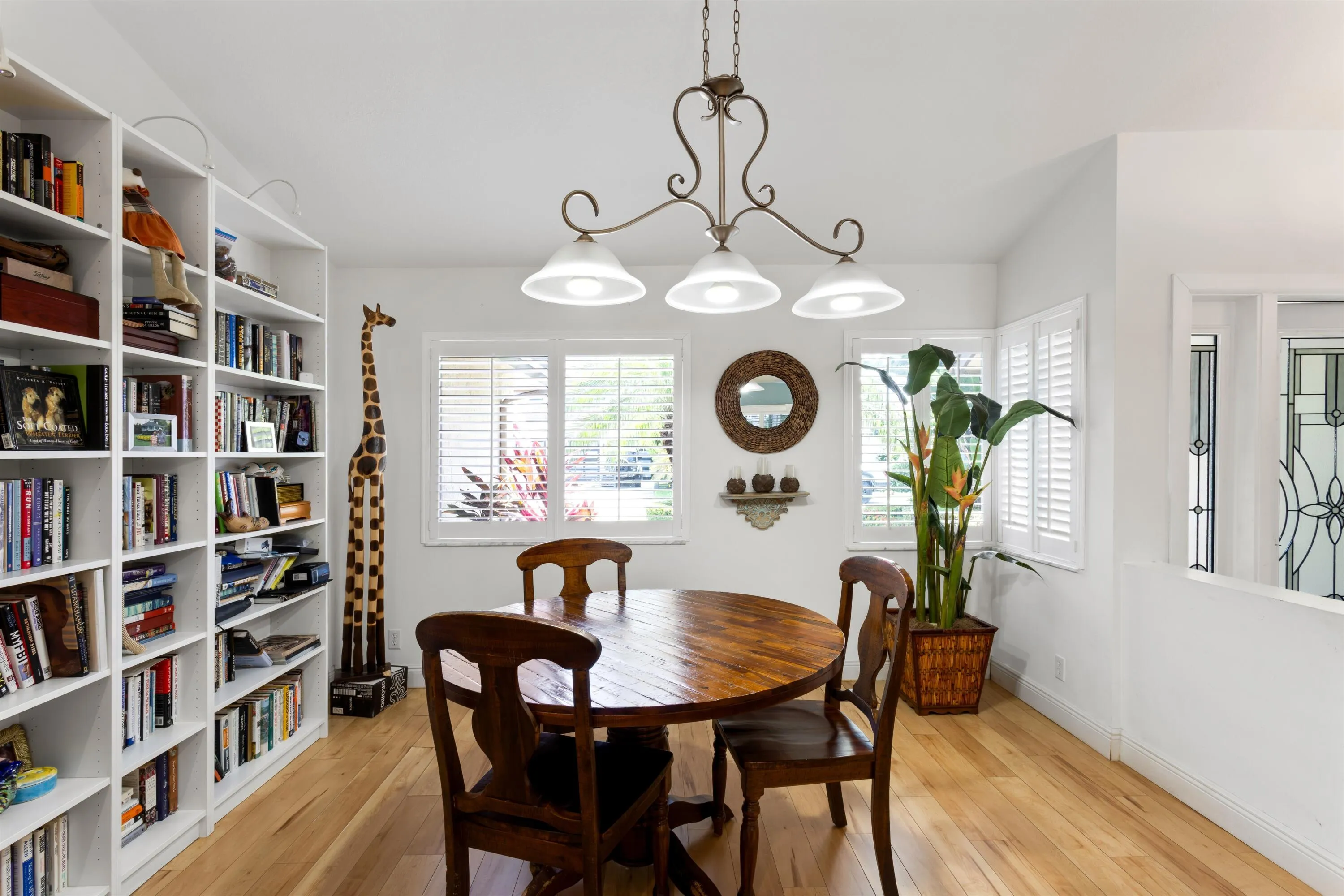 Plantation shutters