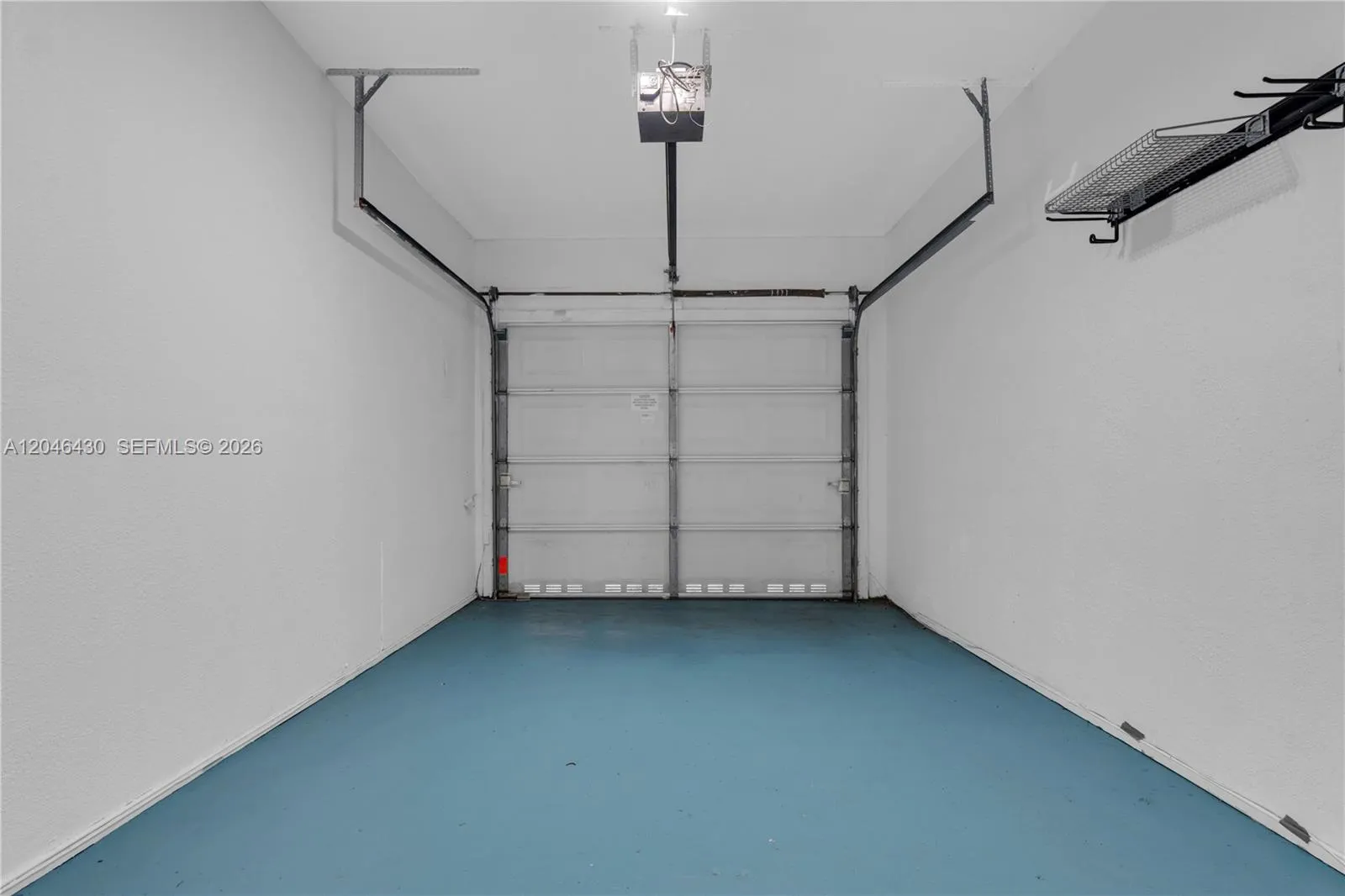Photo 48