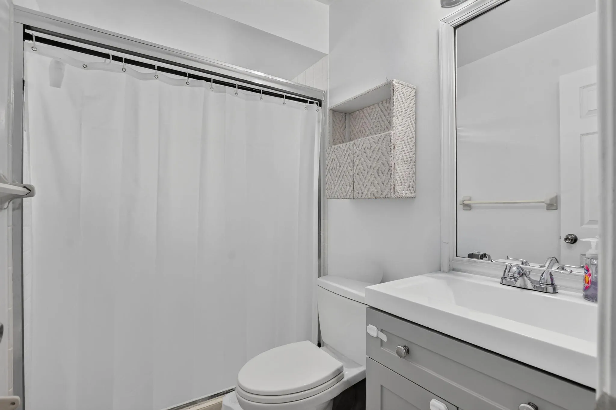 23-web-or-mls-7690 (2)