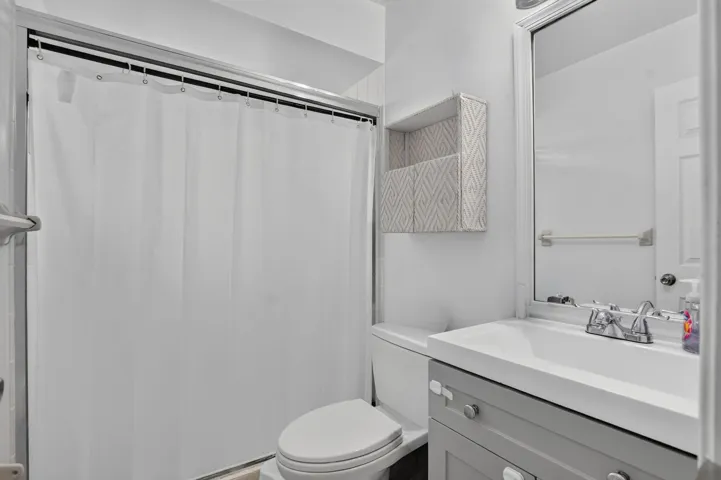 23-web-or-mls-7690 (2)