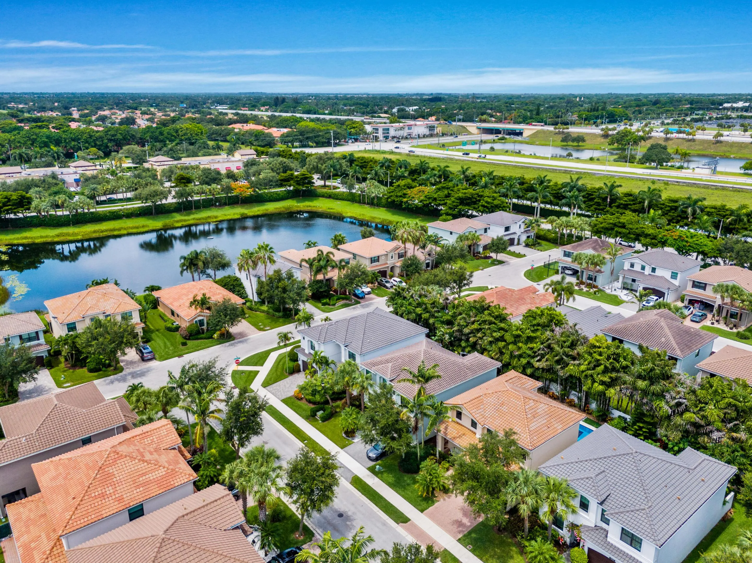 4-web-or-mls-A7400658