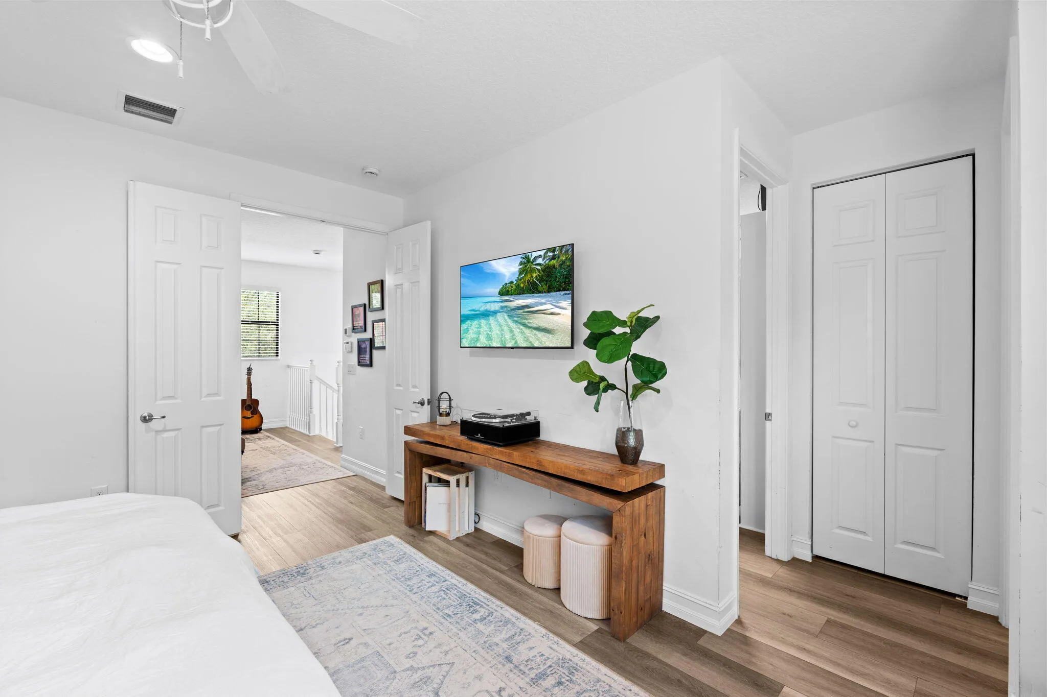 28-web-or-mls-A7400758