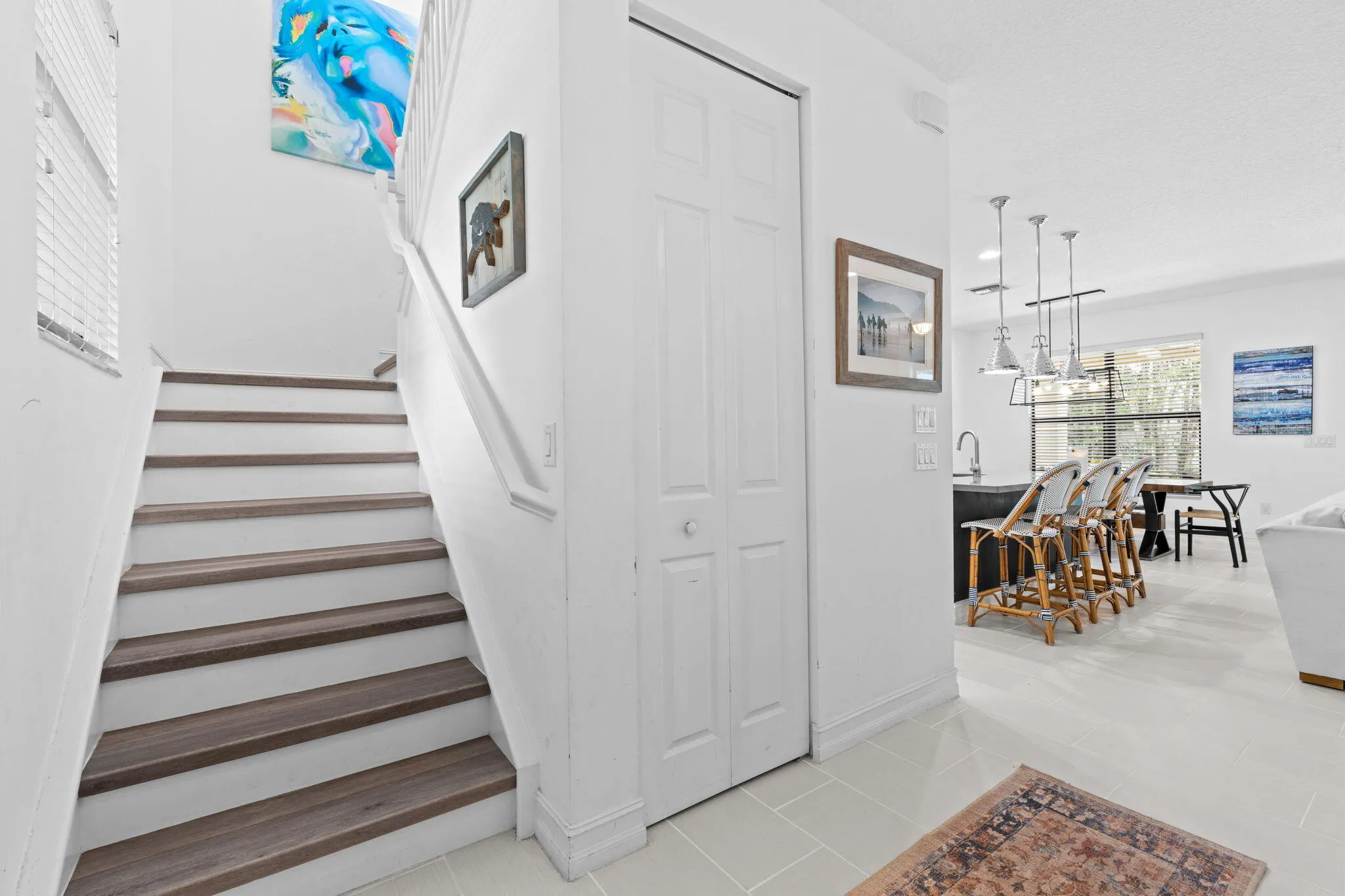 6-web-or-mls-A7400676