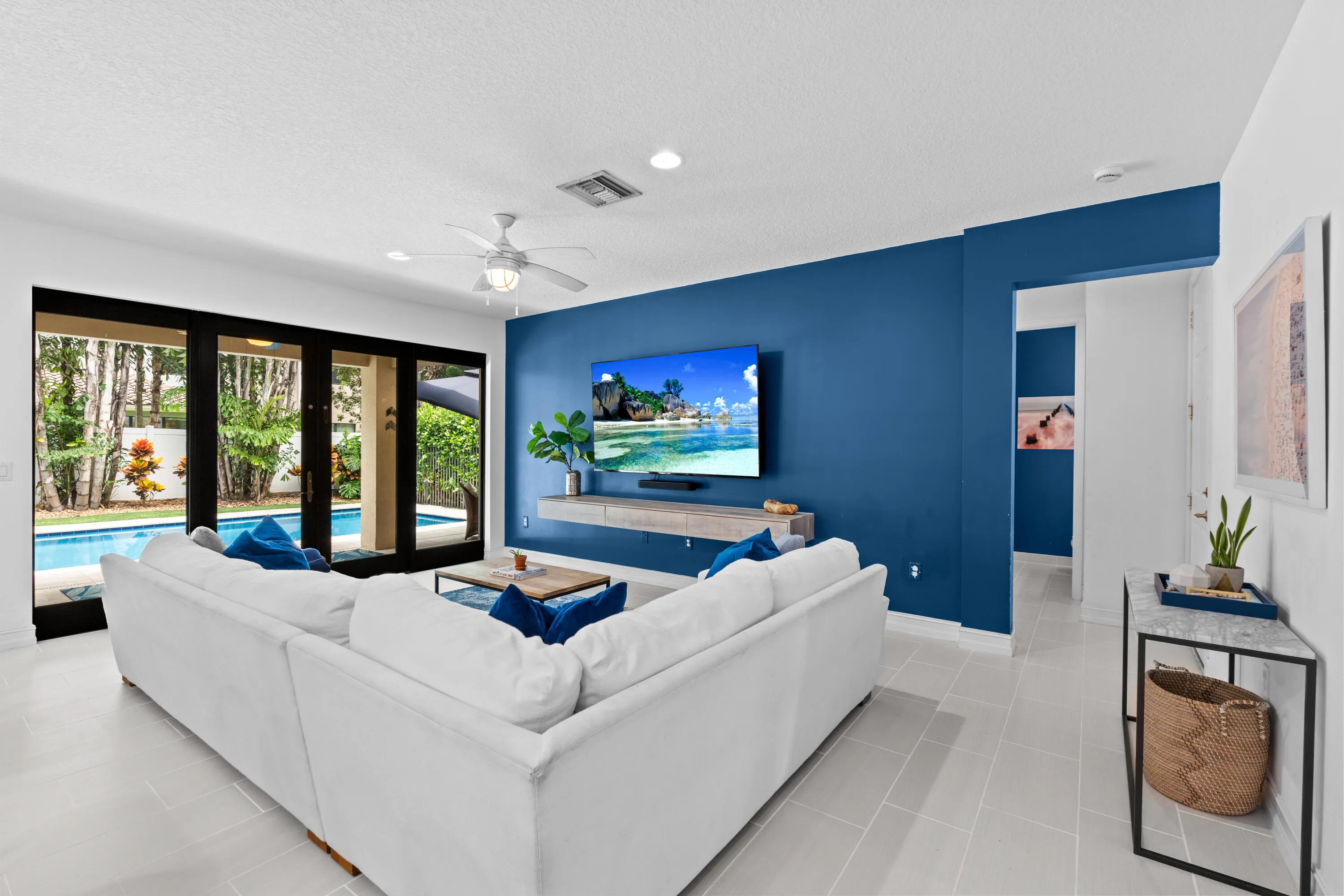 10-web-or-mls-A7400691
