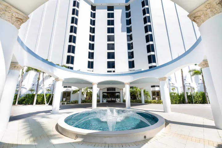3800 Washington Rd Apt 1107-large-004-01