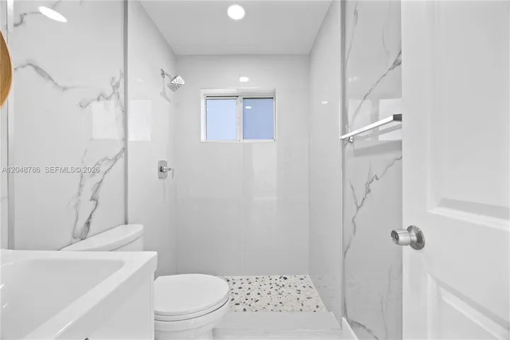 Second bathroom.
