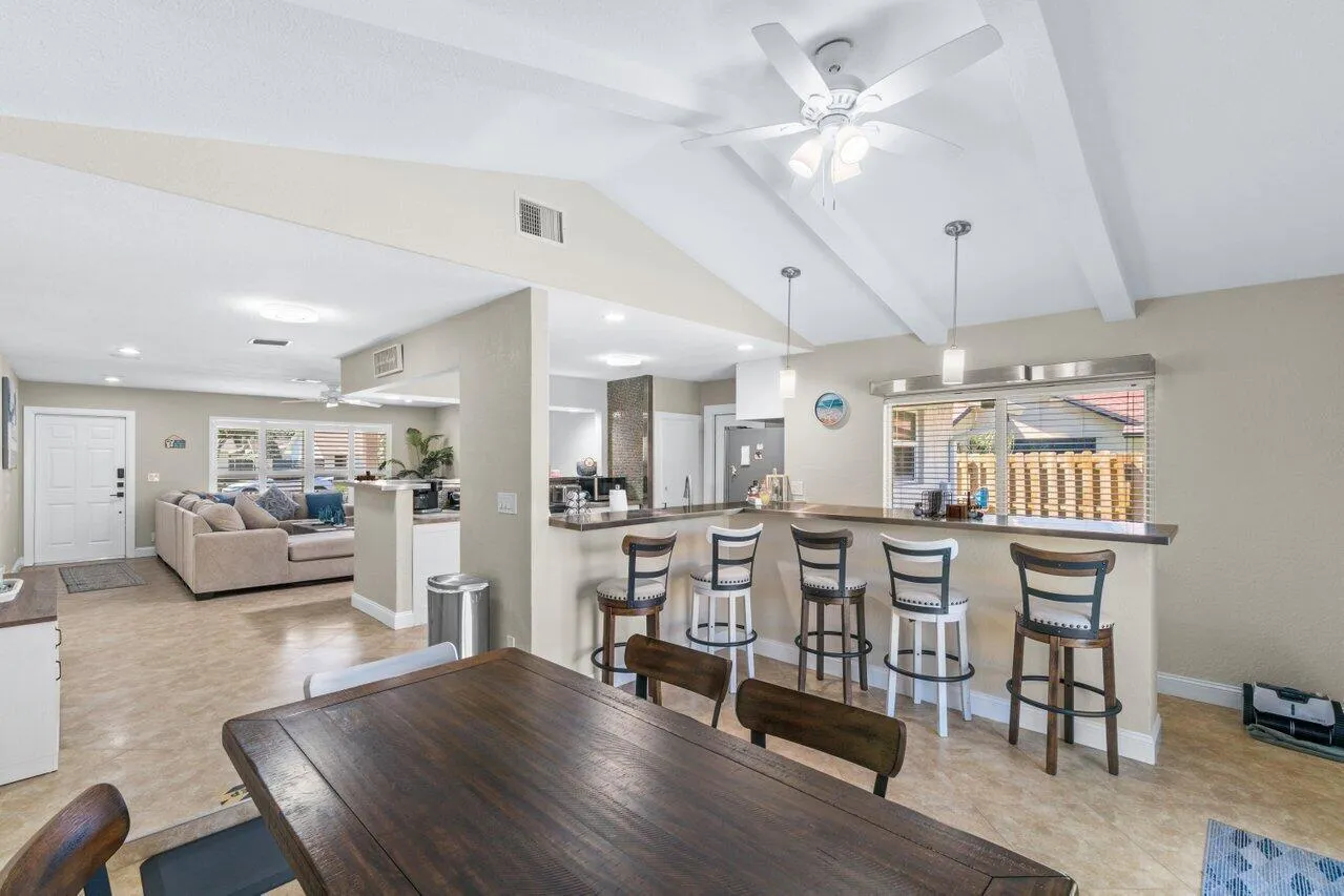 015-1315FulmarDrive-DelrayBeach-FL-33444