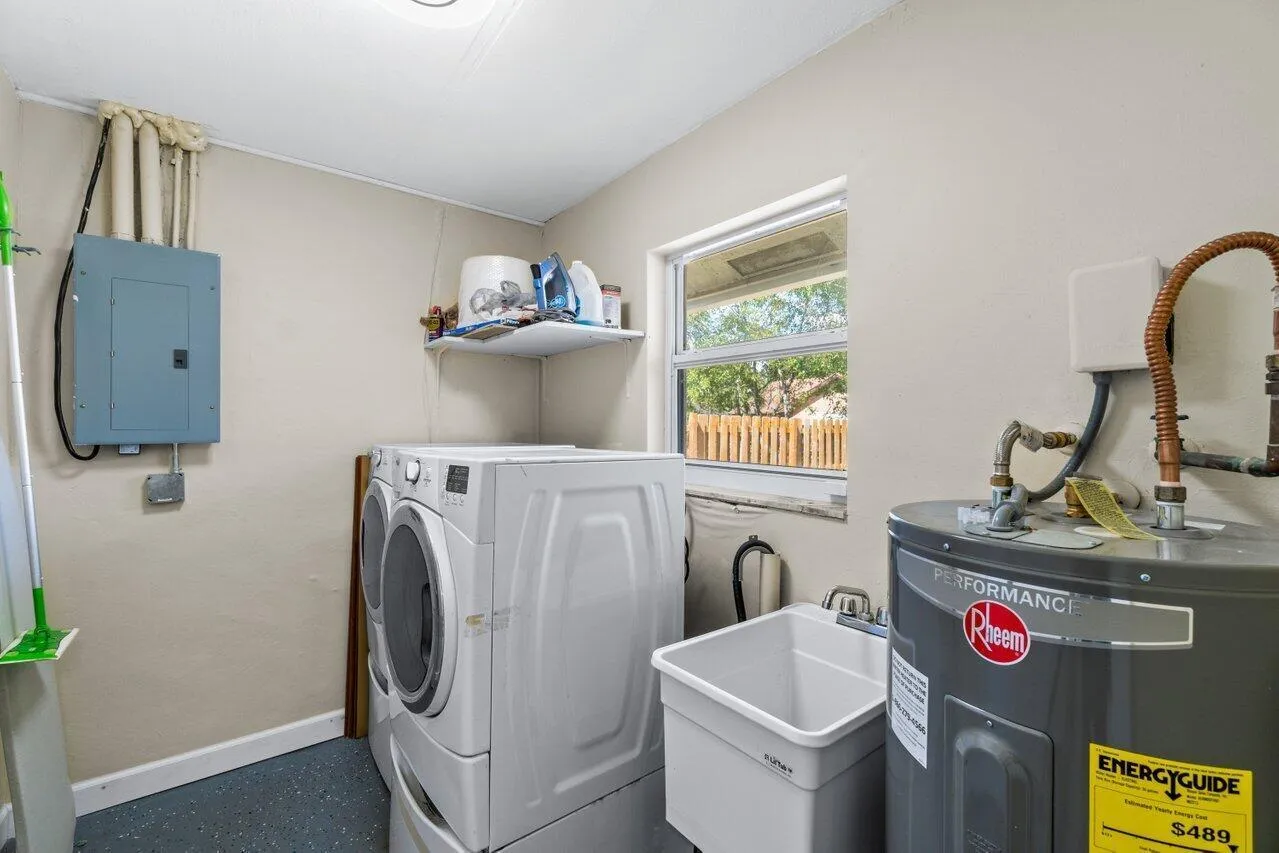 023-1315FulmarDrive-DelrayBeach-FL-33444