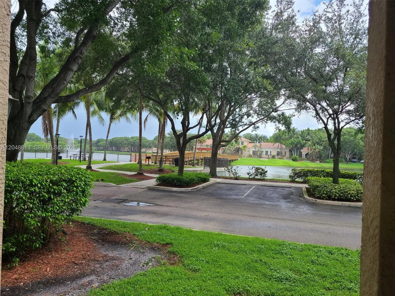 Grilling Area & Lake