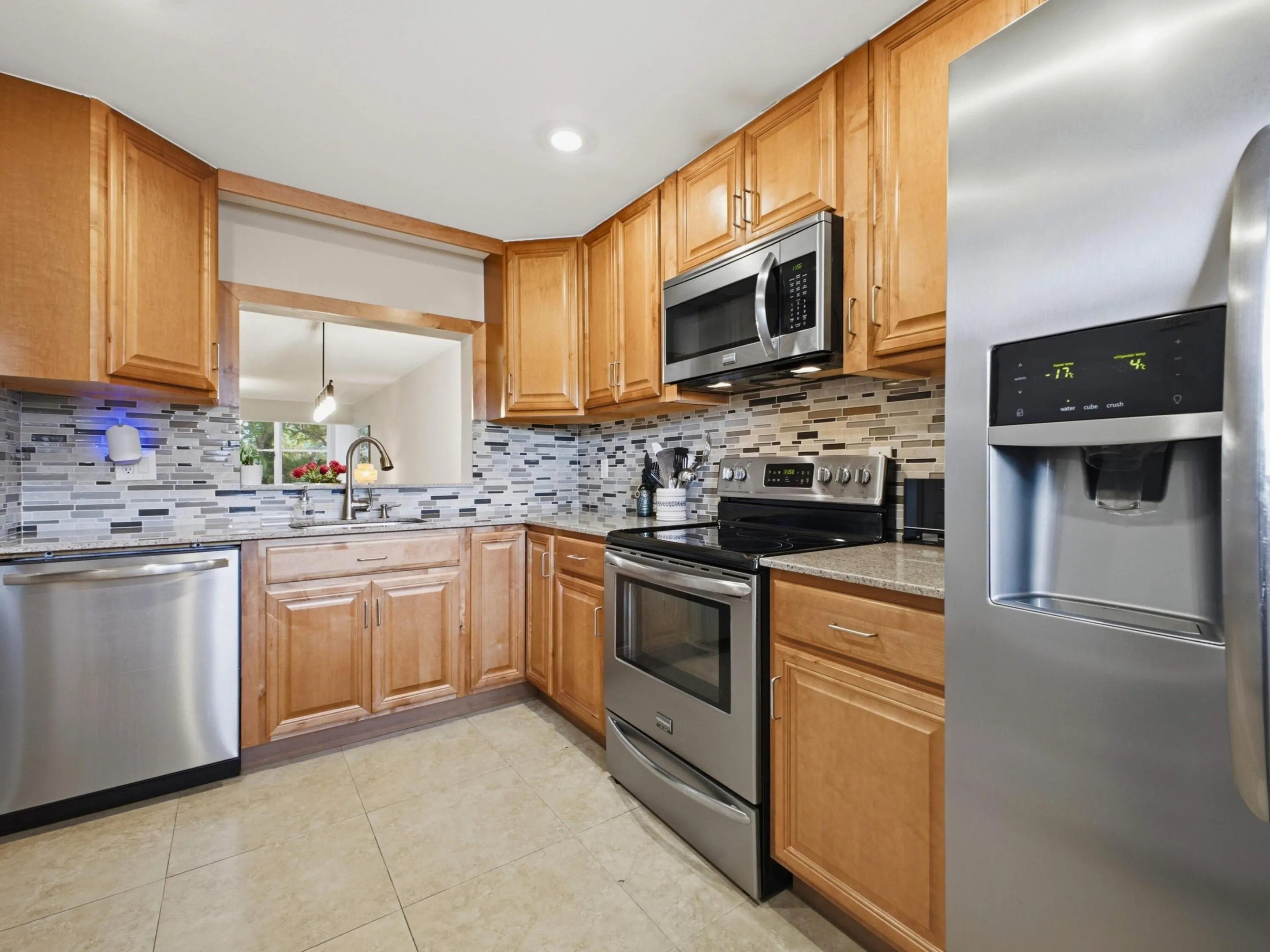 Kitchen 1
