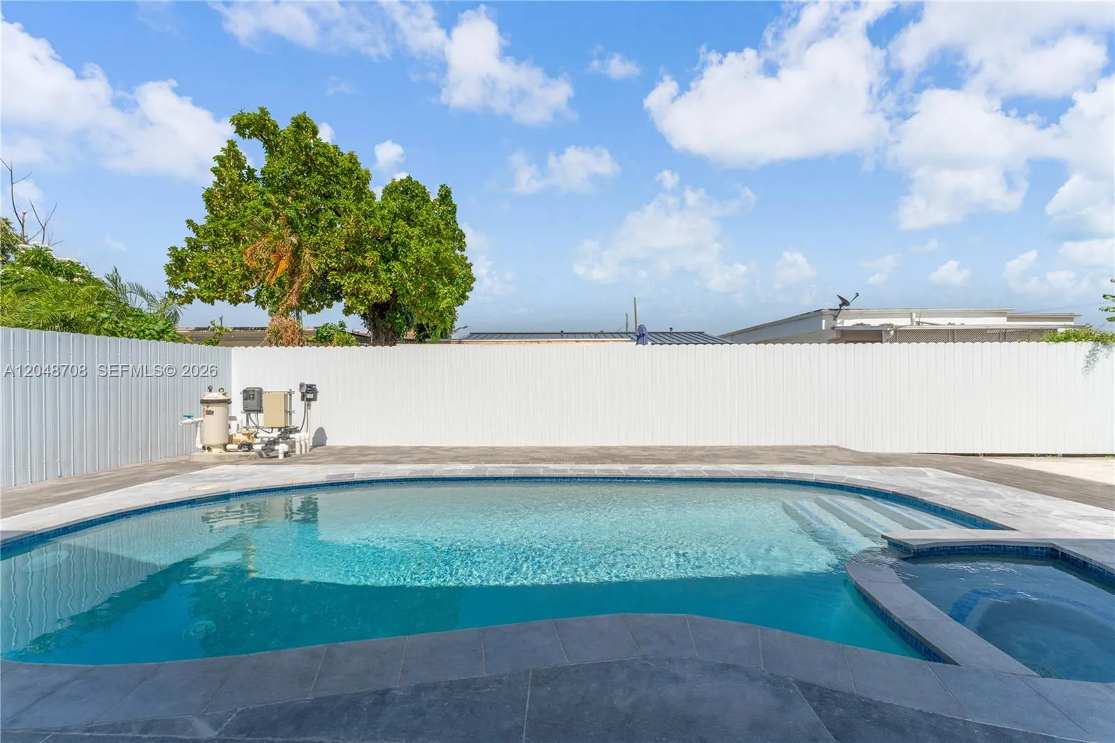 Property photo 36