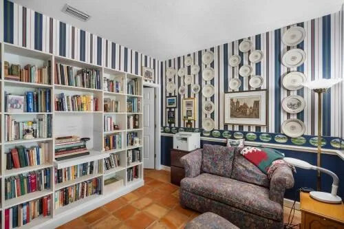 Property photo 31
