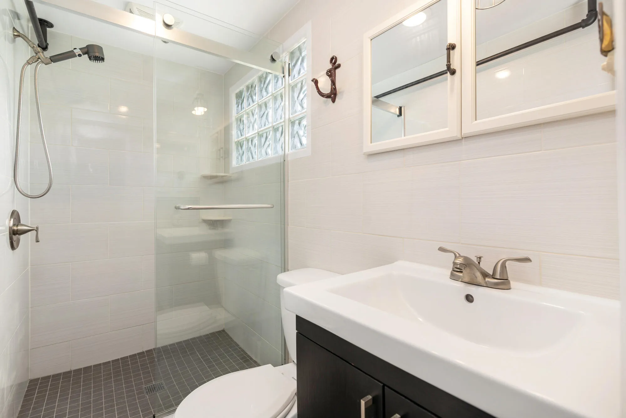Cottage Bath
