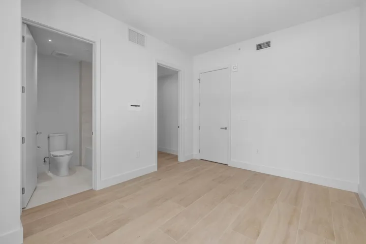 Finished Closets & wallpaper