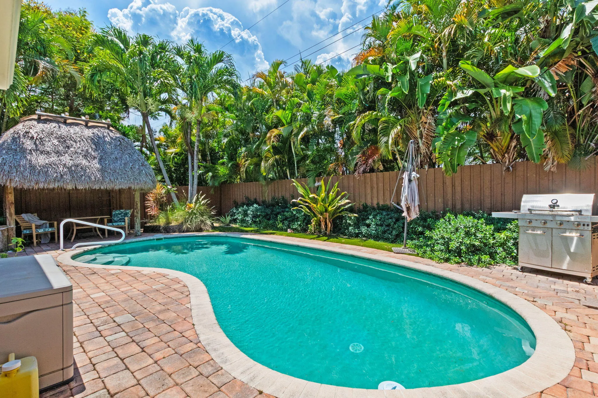 19-web-or-mls-349-sw-14th-ct