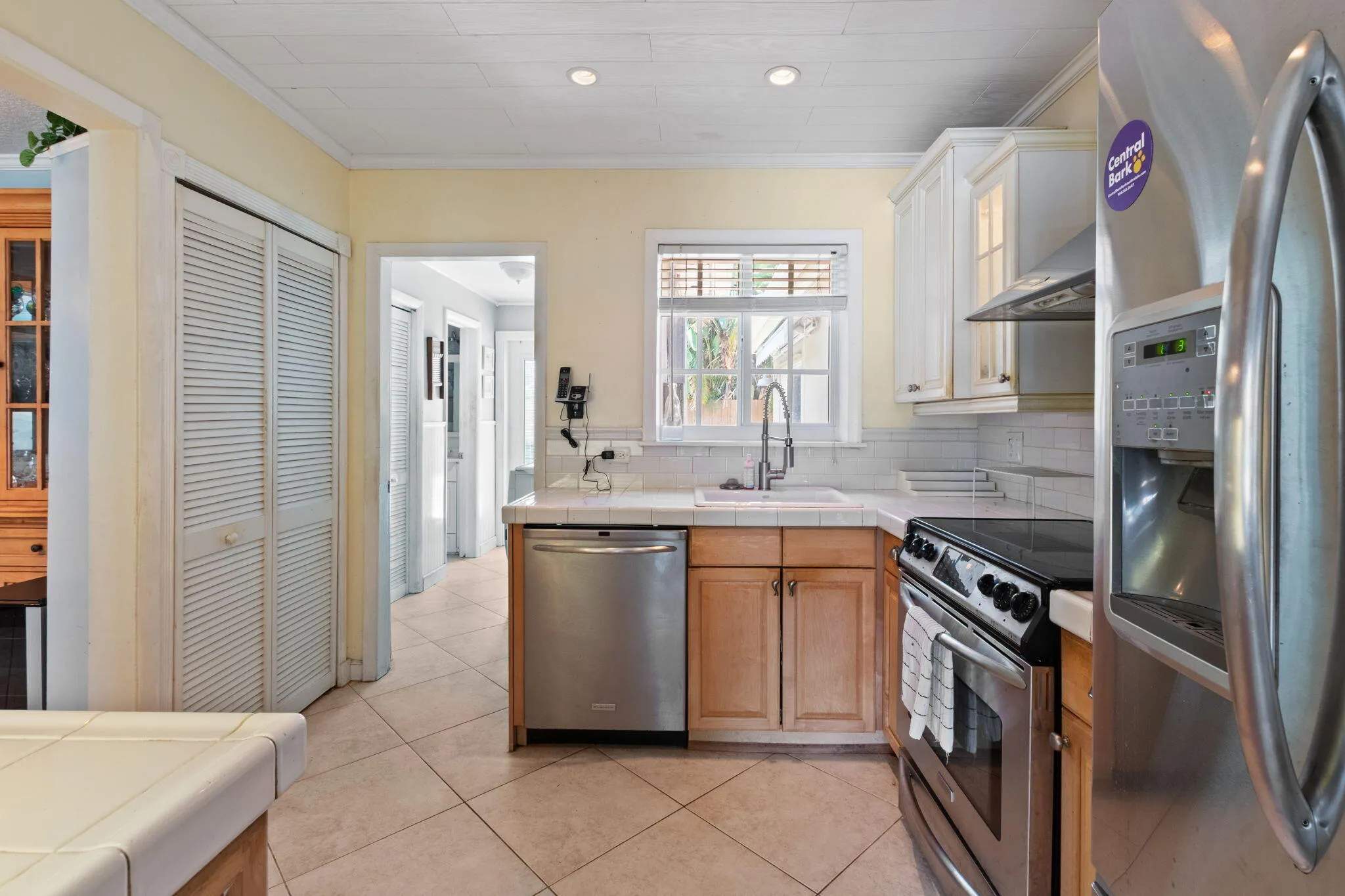 11-web-or-mls-349-sw-14th-ct