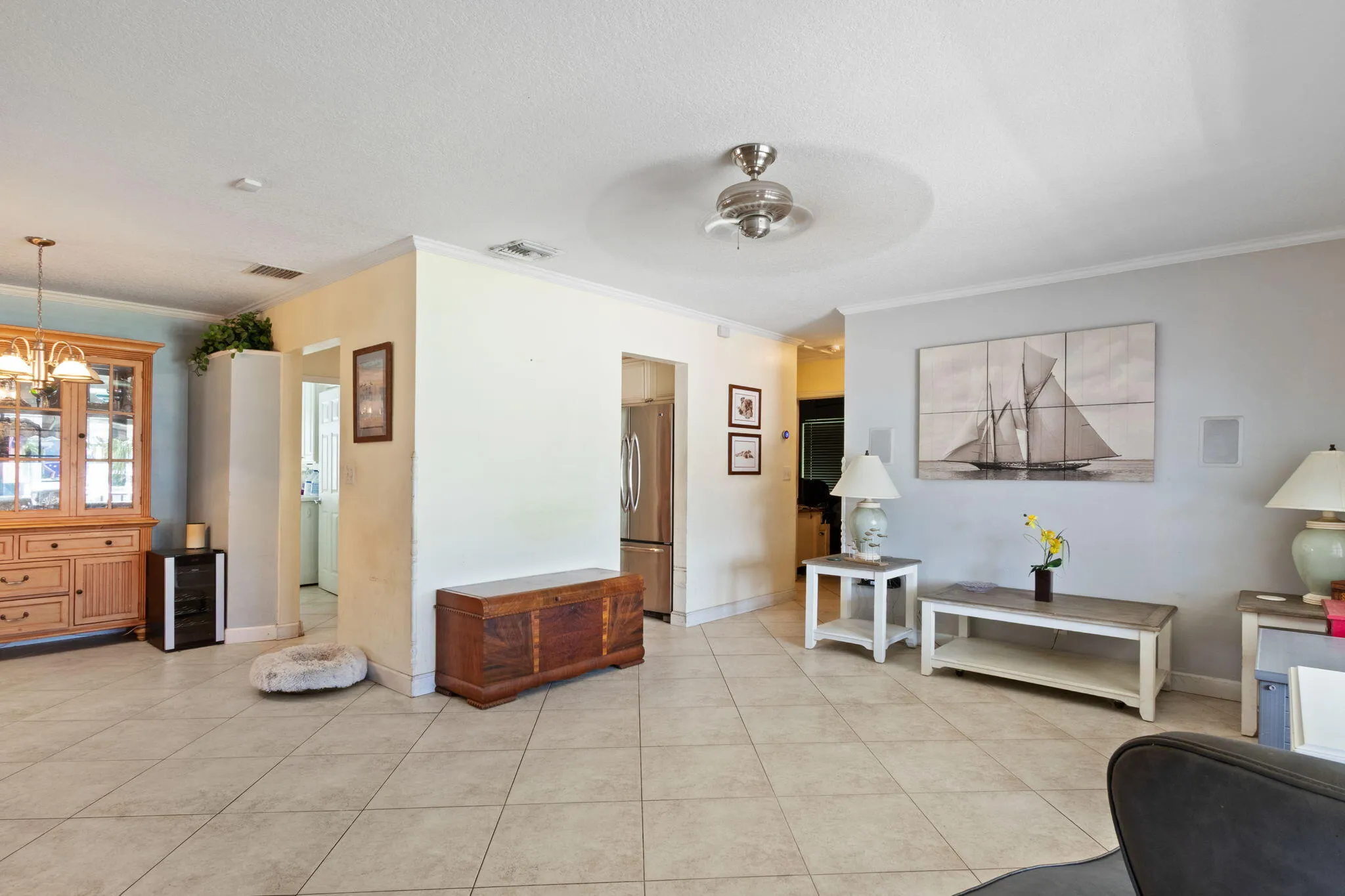 6-web-or-mls-349-sw-14th-ct
