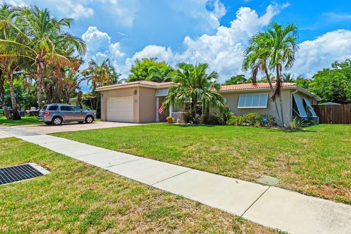 2-web-or-mls-349-sw-14th-ct