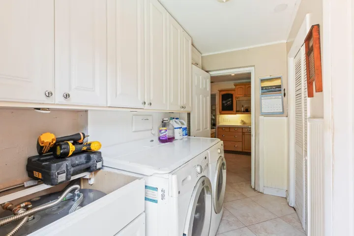 18-web-or-mls-349-sw-14th-ct