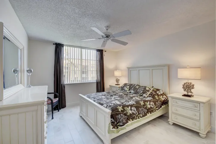 BEDROOM #1