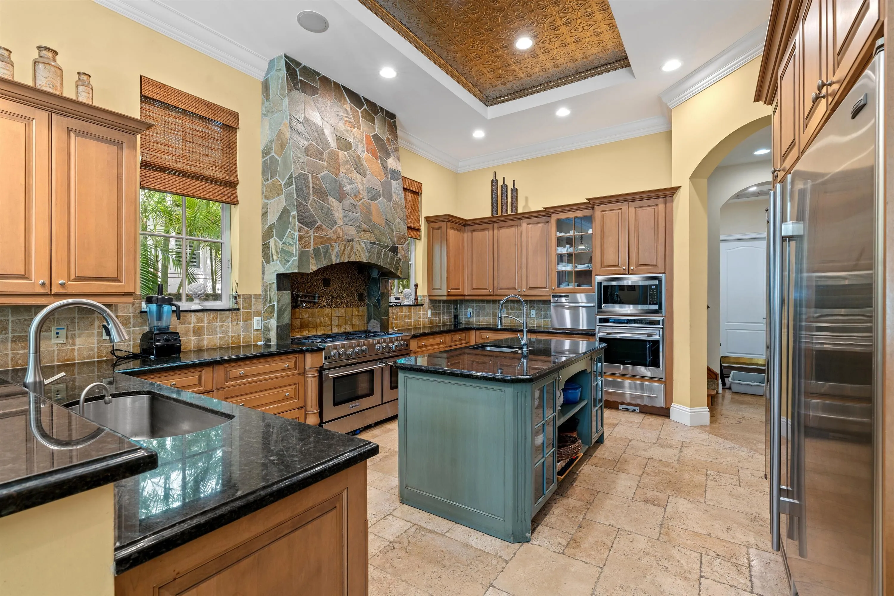 KITCHEN_ANGLE_RIGHT