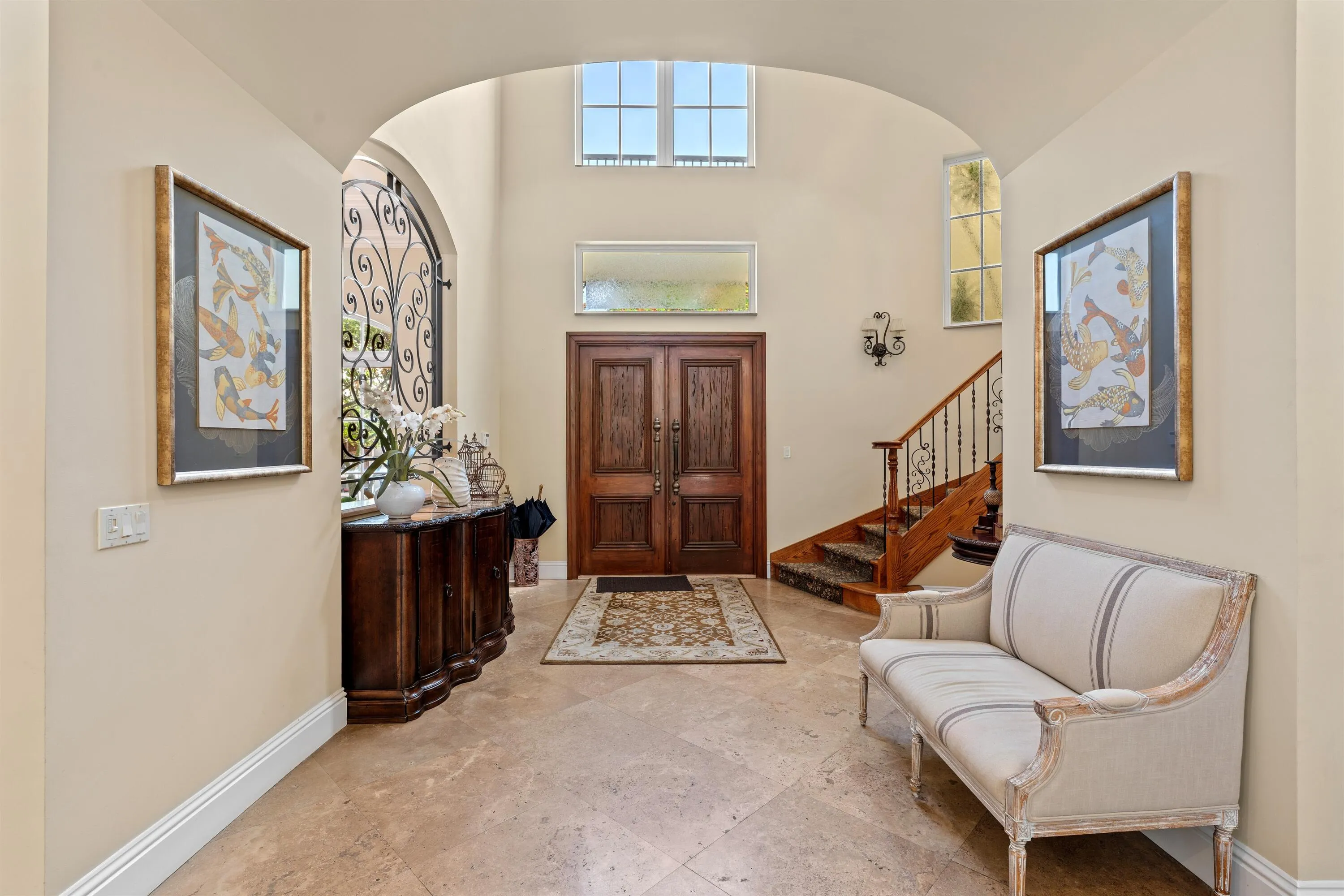 FOYER_STRAIGHT