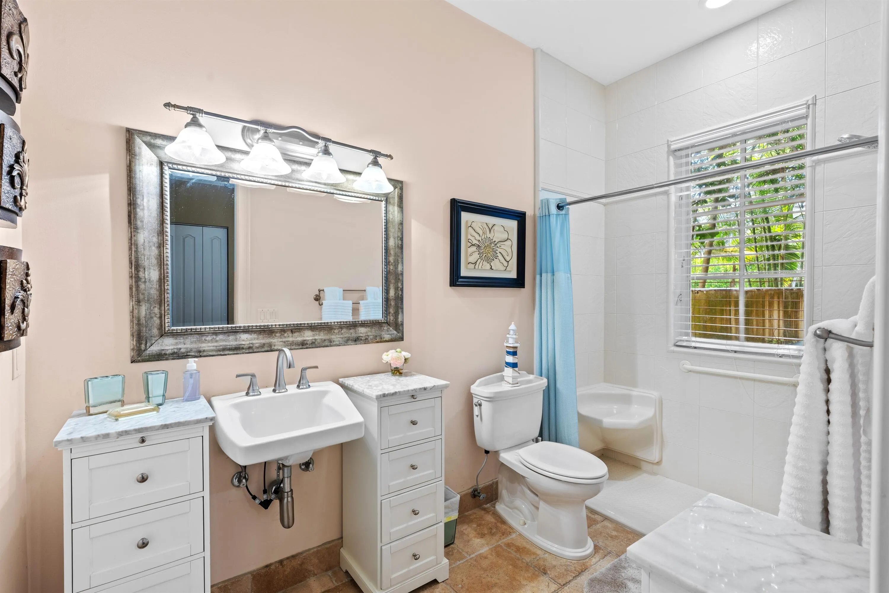 BATHROOM_1