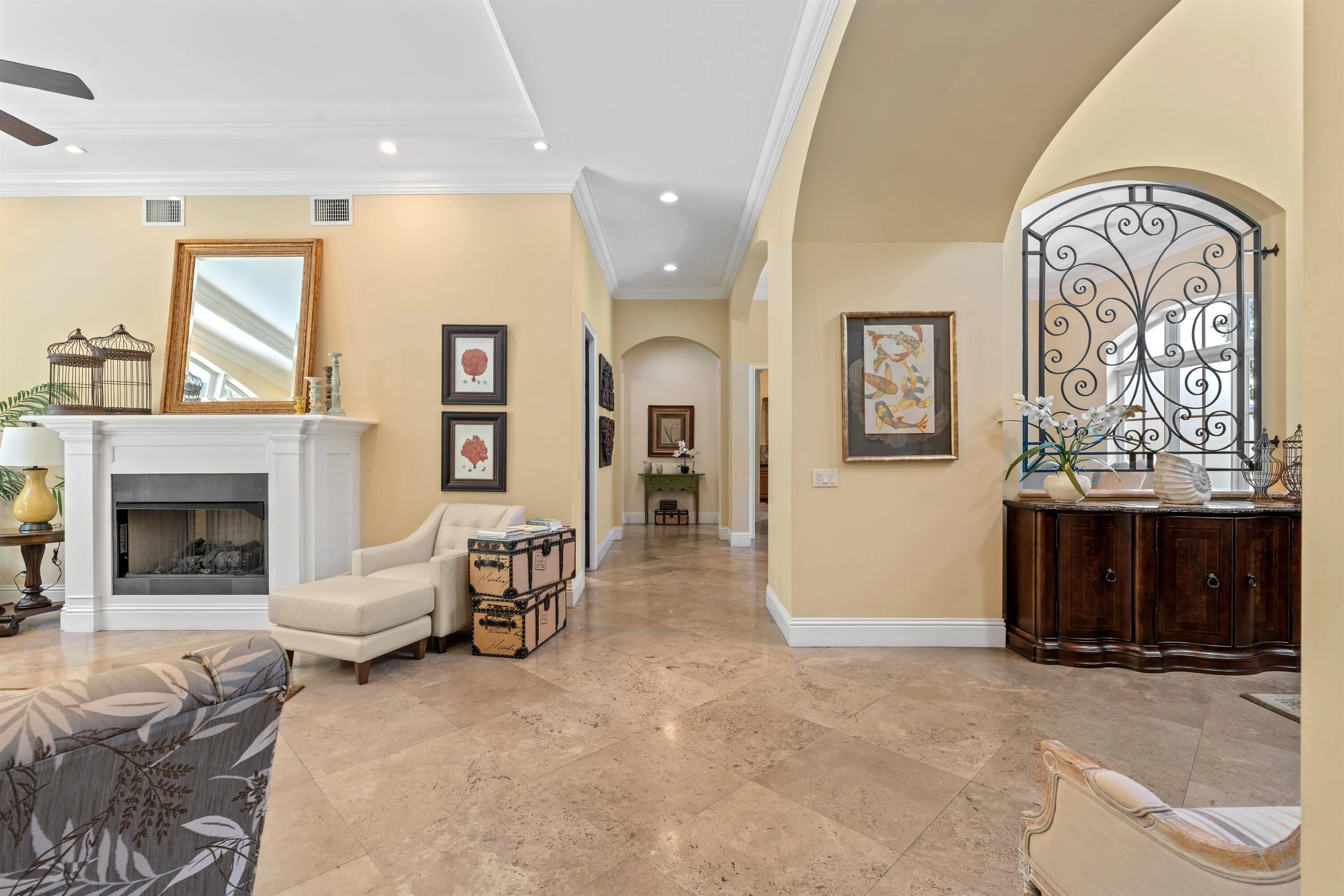 HALLWAY_RIGHT