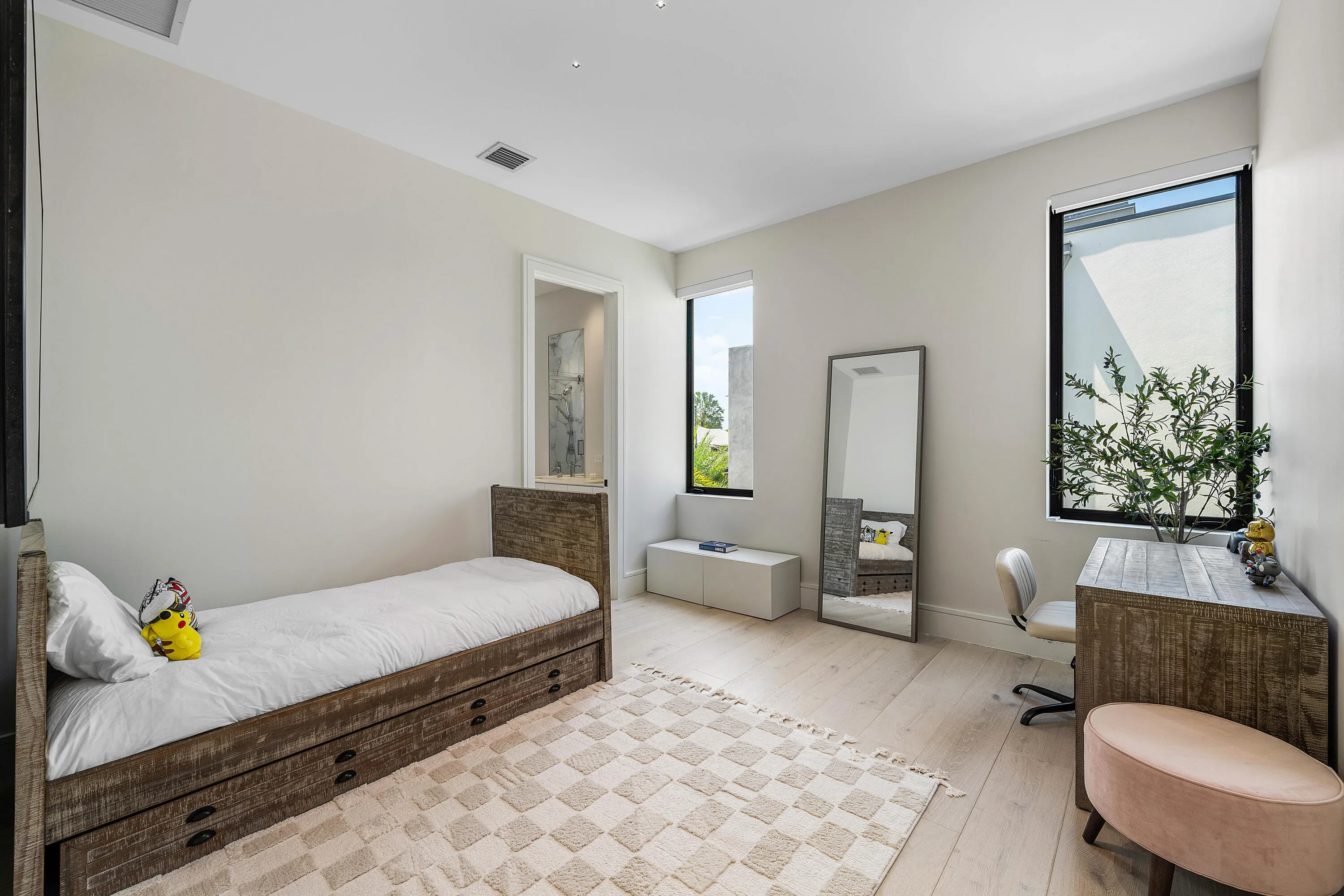 Property photo 52