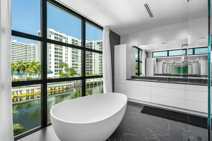 033-1670EastTerraMarDrive-PompanoBeach-F