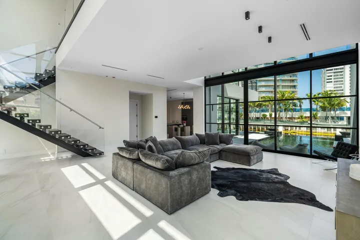 009-1670EastTerraMarDrive-PompanoBeach-F