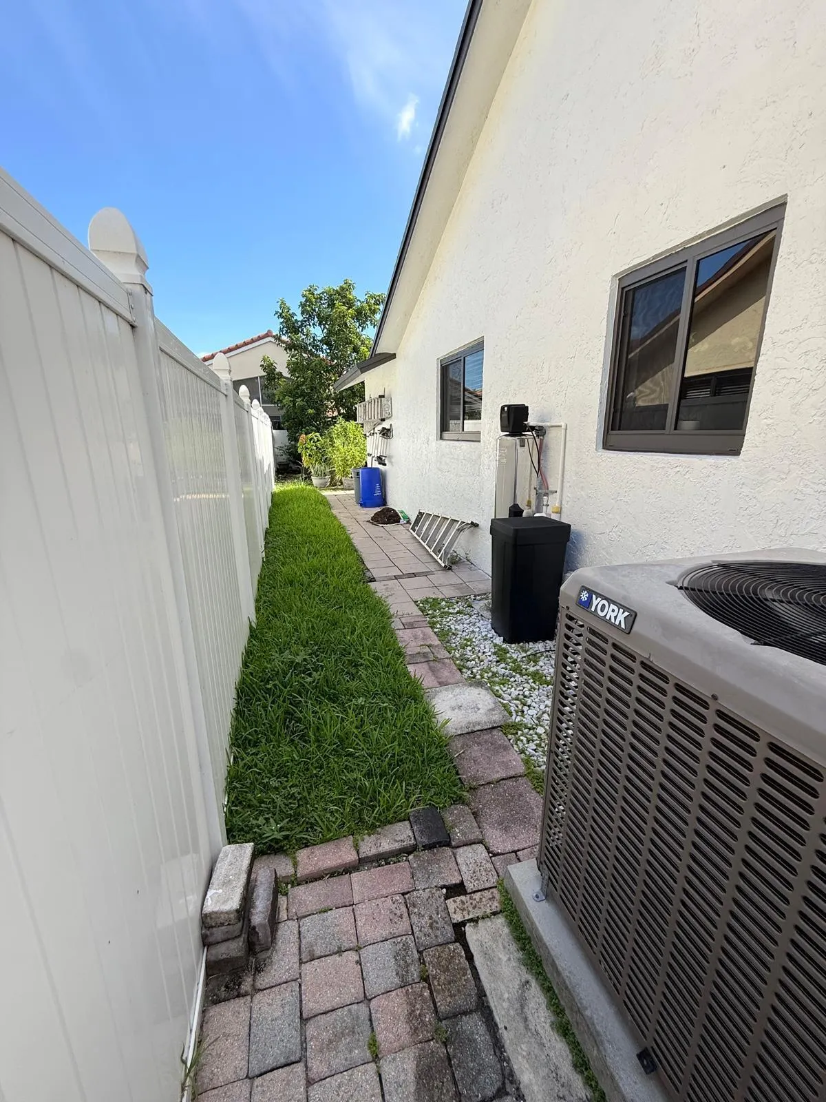 Side Elevation