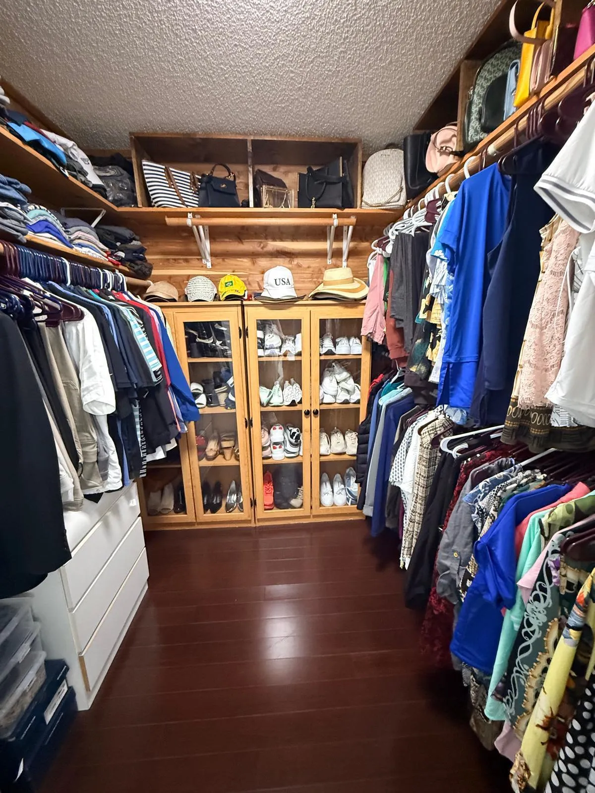 Primary Bedroom Closet
