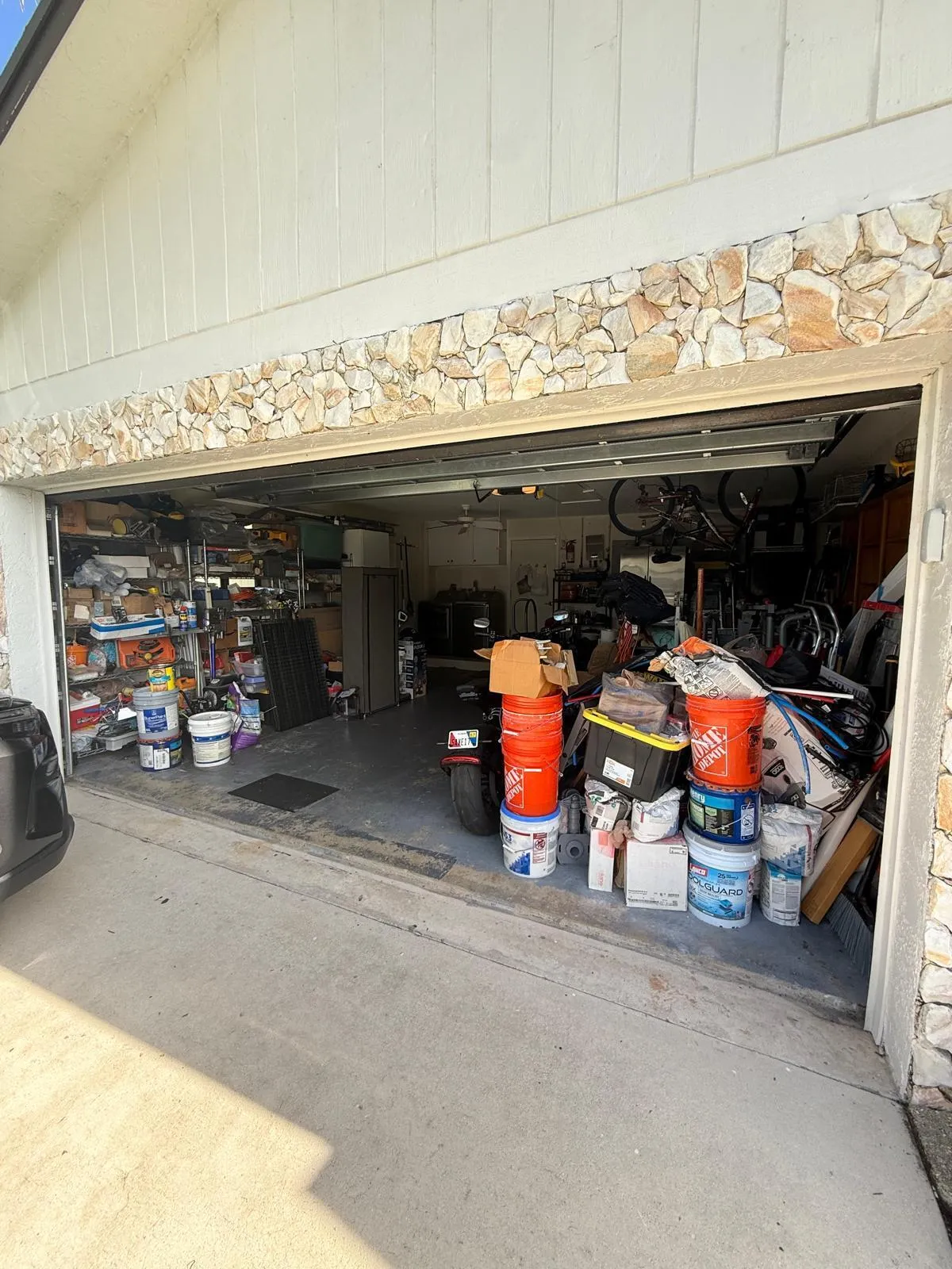 2-Car Garage