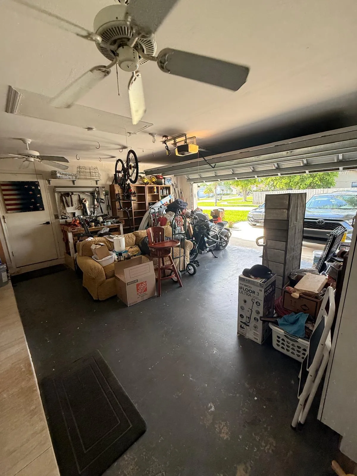 2-Car Garage