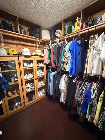 Primary Bedroom Closet