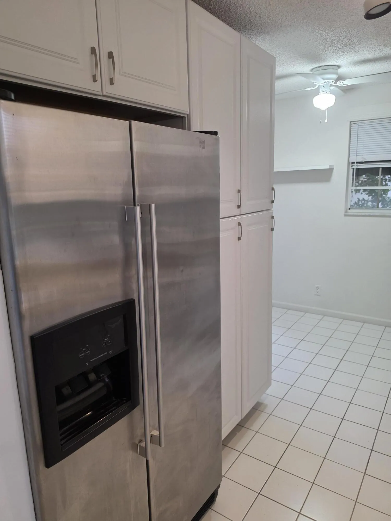 6584 VIA REGINA - UPDATED KITCHEN PHOTO