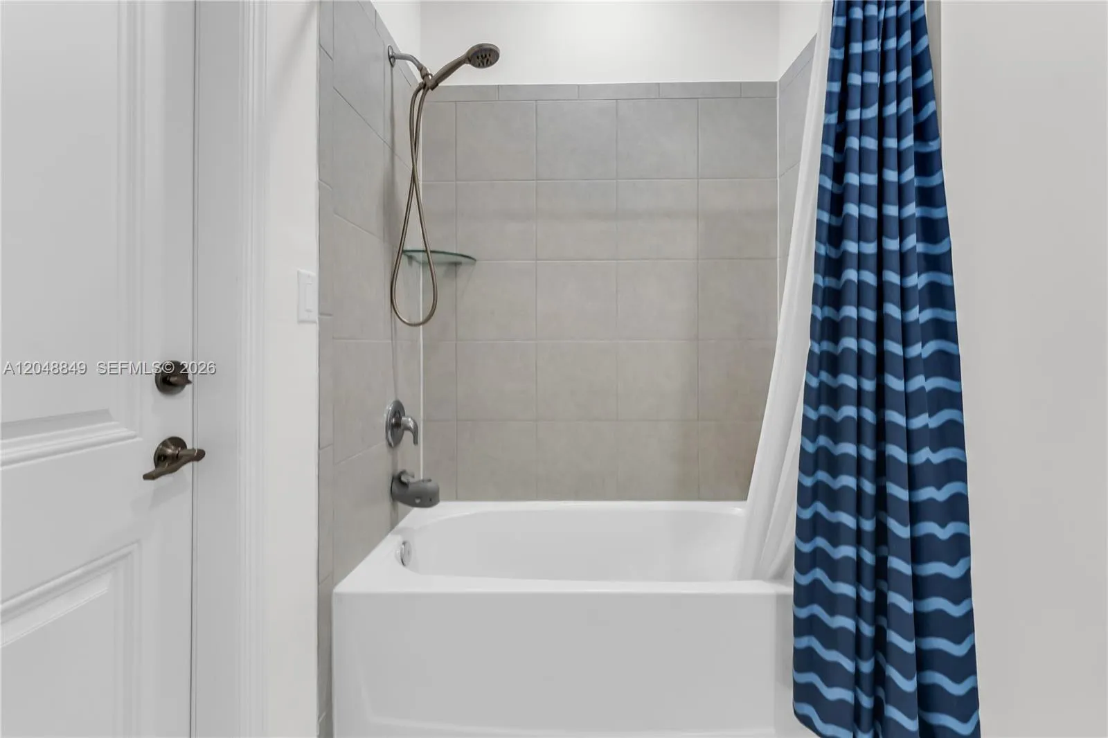 Property photo 28