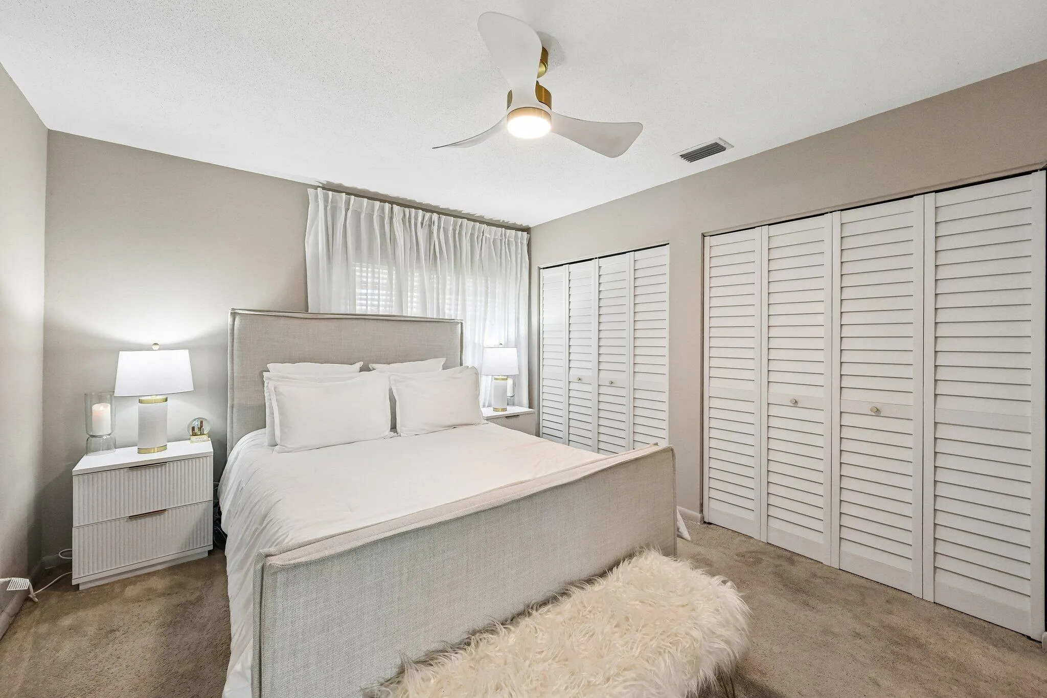 16-web-or-mls-NE 17th Ave 202-S1707-016