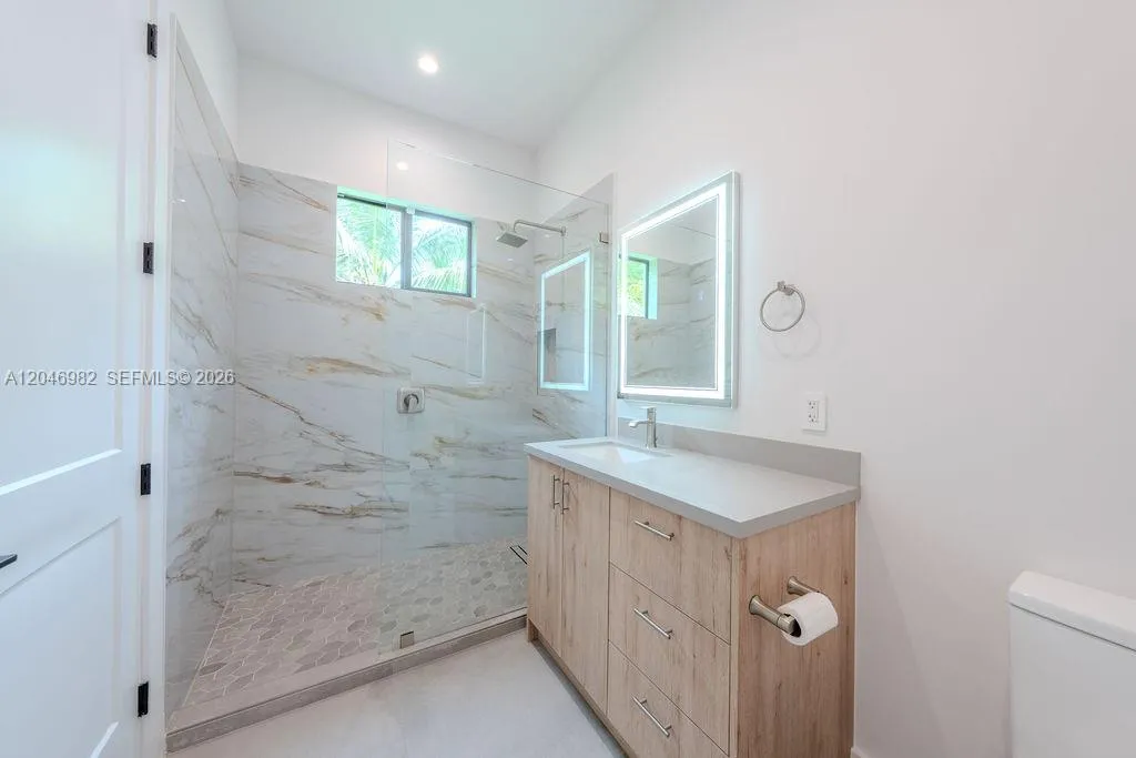 Property photo 108