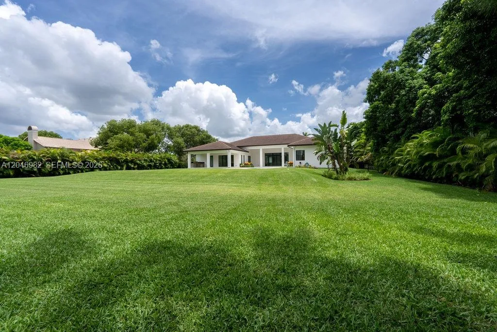 Property photo 139