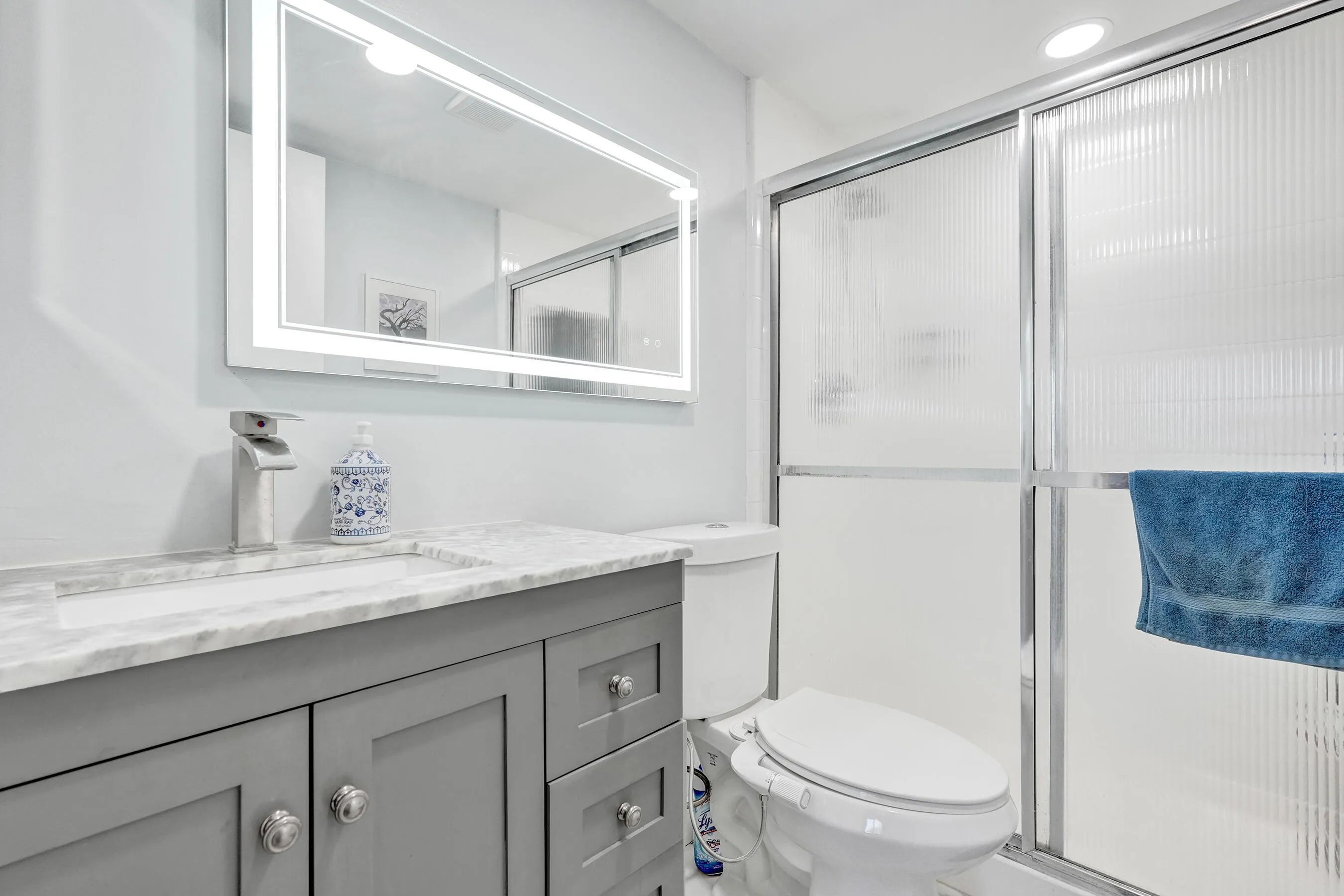 Main Bathroom