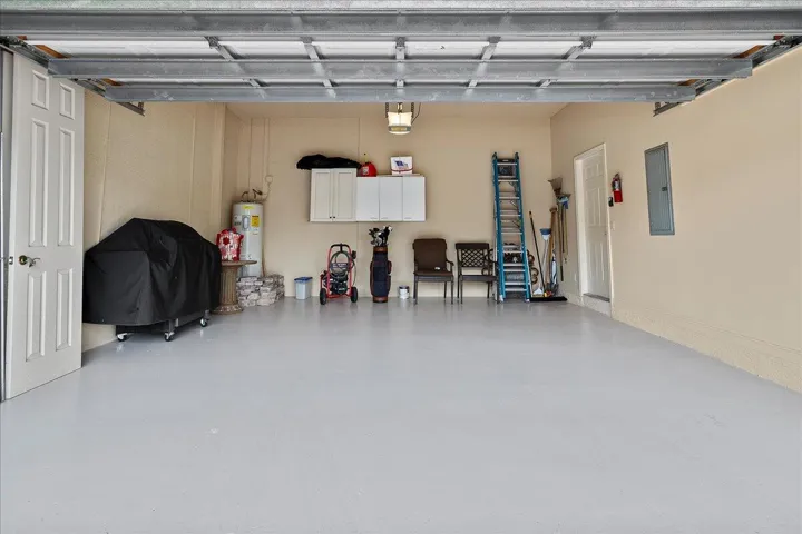 2 Car Garage