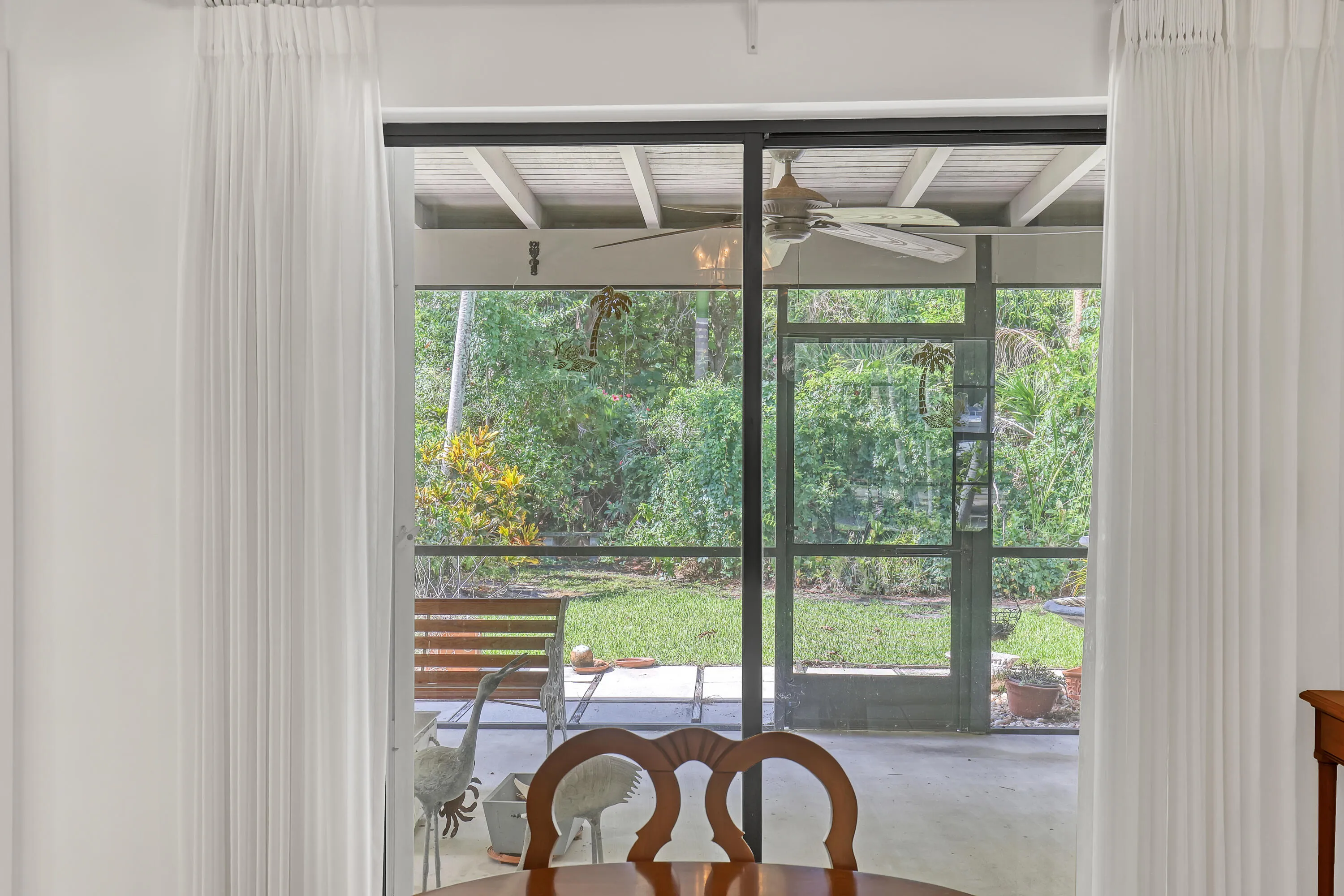 A screened lanai means bug-free evenings outside.